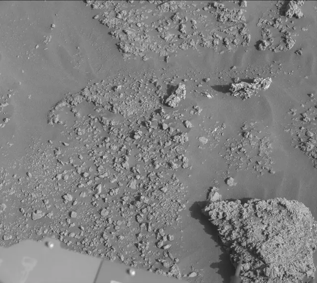 Sol 2926: Mast Camera (Mastcam)