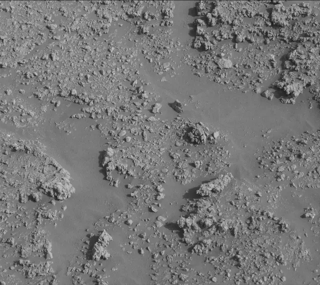Sol 2926: Mast Camera (Mastcam)