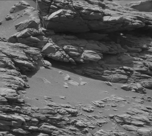 Sol 2926: Mast Camera (Mastcam)