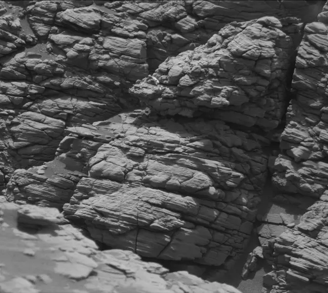 Sol 2926: Mast Camera (Mastcam)