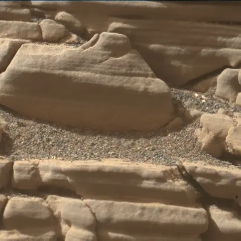 Sol 2926: Mars Hand Lens Imager (MAHLI)