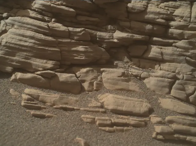 Sol 2926: Mars Hand Lens Imager (MAHLI)