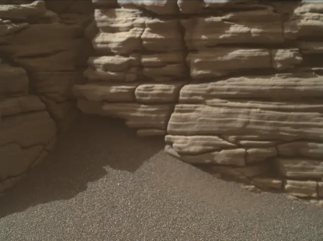 Sol 2926: Mars Hand Lens Imager (MAHLI)