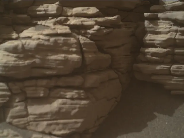 Sol 2926: Mars Hand Lens Imager (MAHLI)