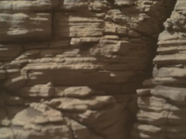 Sol 2926: Mars Hand Lens Imager (MAHLI)