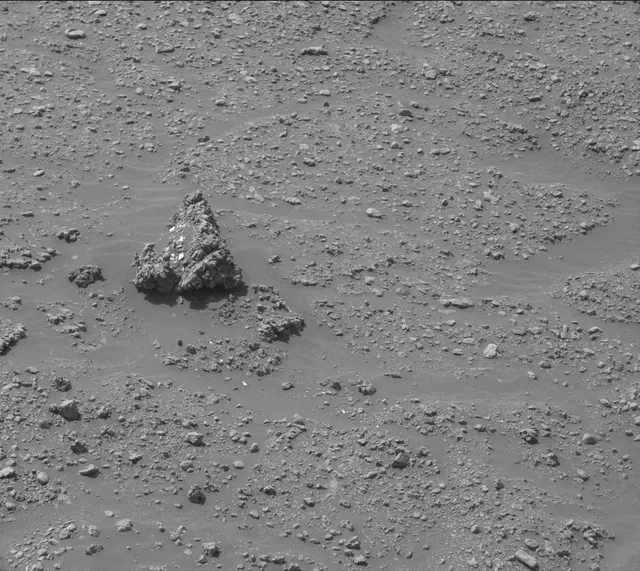 Sol 2928: Mast Camera (Mastcam)