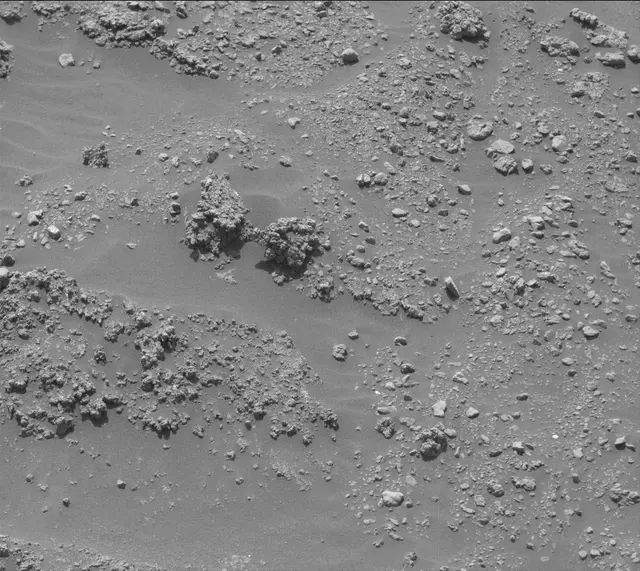 Sol 2928: Mast Camera (Mastcam)