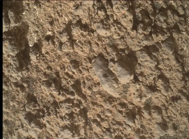 Sol 2928: Mars Hand Lens Imager (MAHLI)