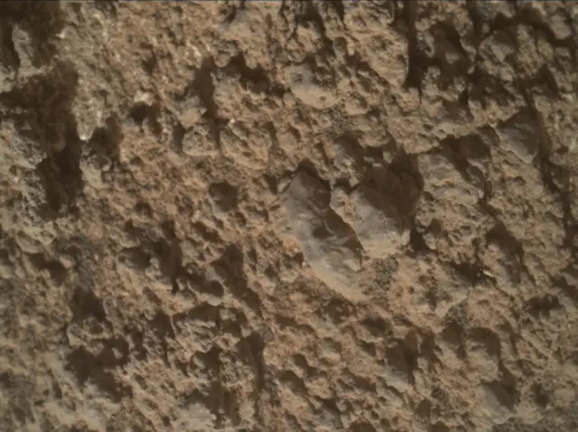 Sol 2928: Mars Hand Lens Imager (MAHLI)