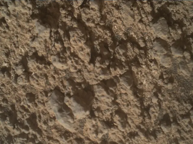 Sol 2928: Mars Hand Lens Imager (MAHLI)
