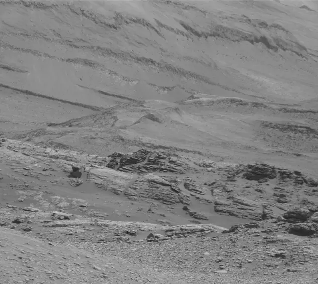 Sol 2931: Mast Camera (Mastcam)