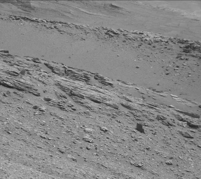 Sol 2931: Mast Camera (Mastcam)