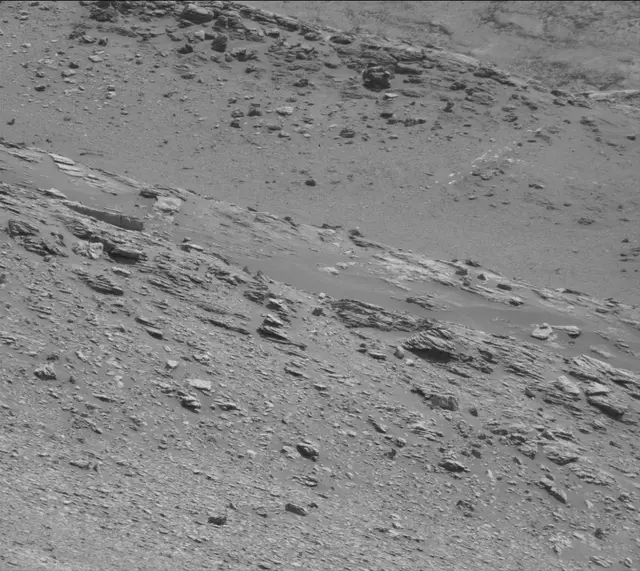 Sol 2931: Mast Camera (Mastcam)