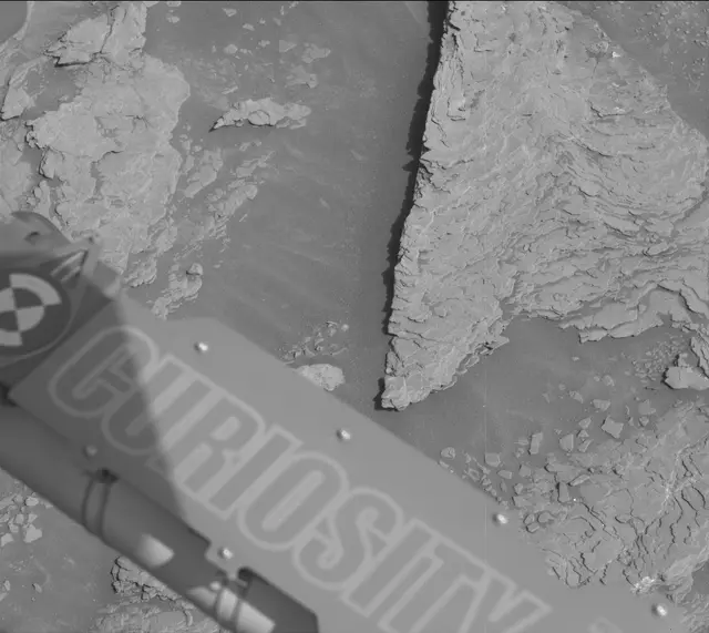 Sol 2933: Mast Camera (Mastcam)