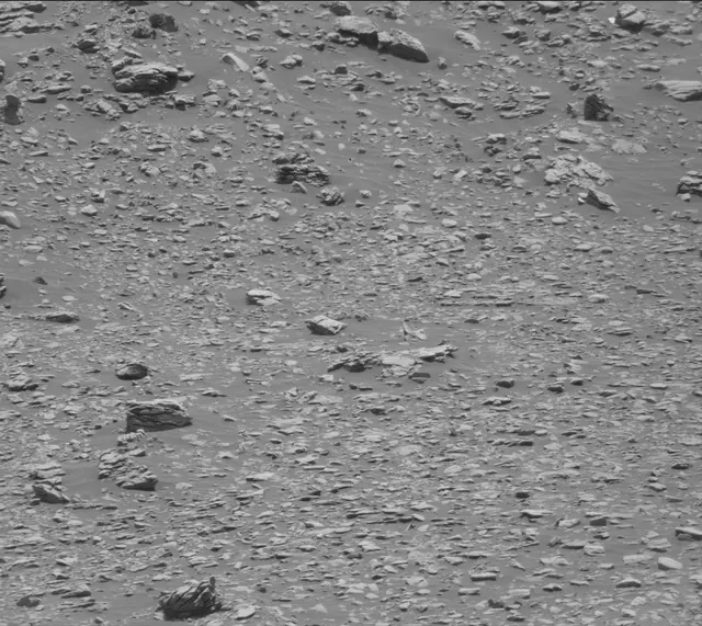 Sol 2933: Mast Camera (Mastcam)