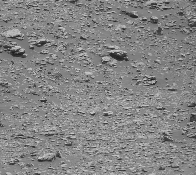 Sol 2933: Mast Camera (Mastcam)