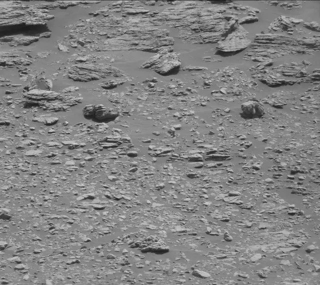 Sol 2933: Mast Camera (Mastcam)