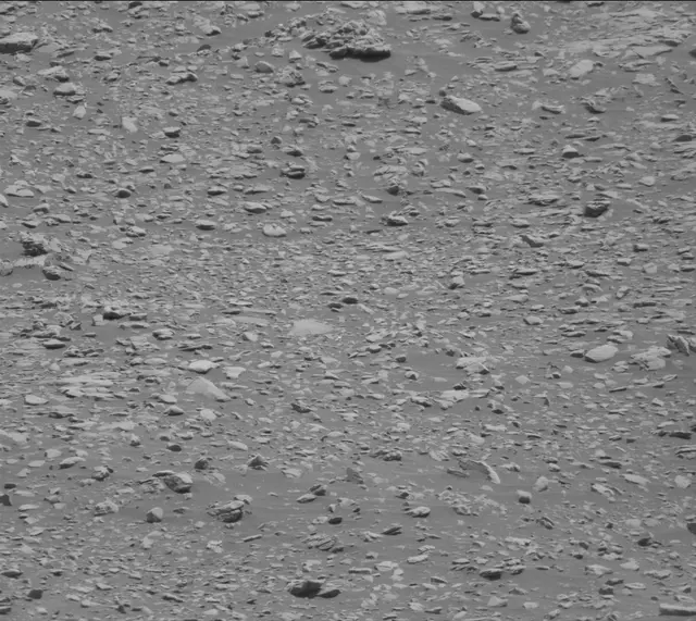 Sol 2933: Mast Camera (Mastcam)