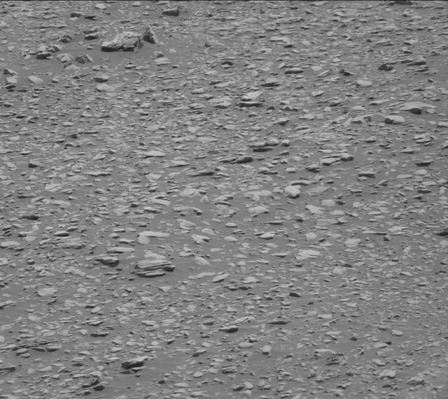 Sol 2933: Mast Camera (Mastcam)