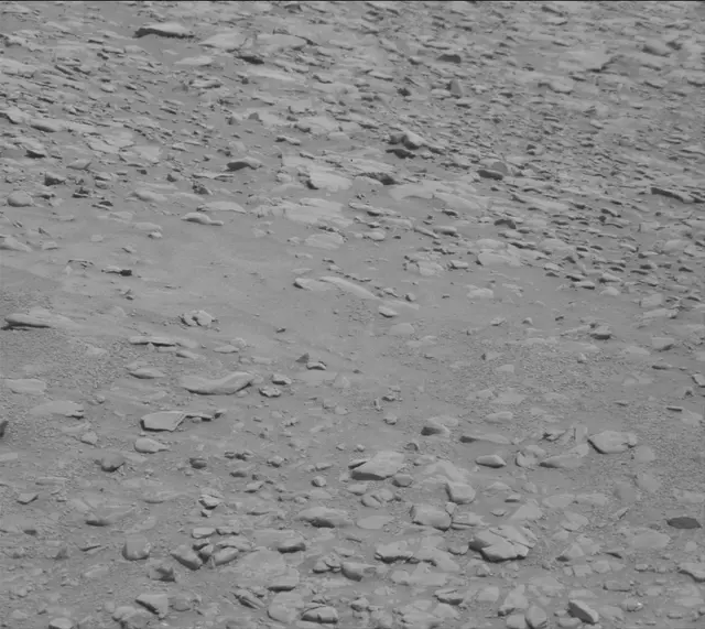 Sol 2933: Mast Camera (Mastcam)
