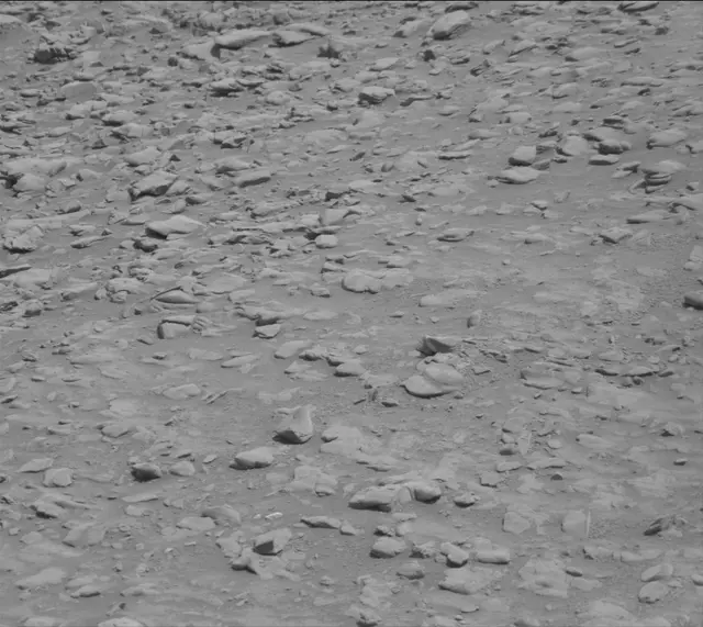 Sol 2933: Mast Camera (Mastcam)