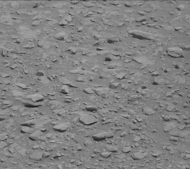 Sol 2933: Mast Camera (Mastcam)