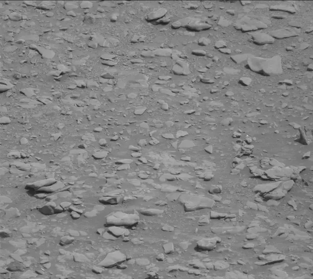 Sol 2933: Mast Camera (Mastcam)