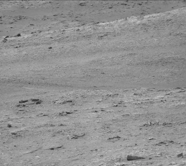 Sol 2933: Mast Camera (Mastcam)