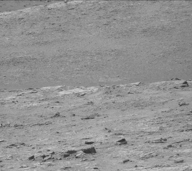 Sol 2933: Mast Camera (Mastcam)
