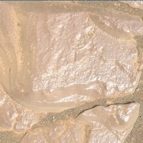Sol 2933: Mars Hand Lens Imager (MAHLI)
