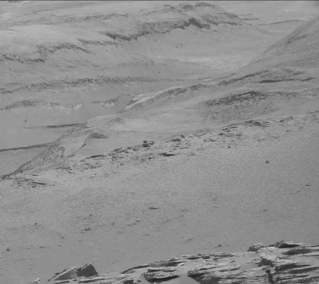 Sol 2935: Mast Camera (Mastcam)