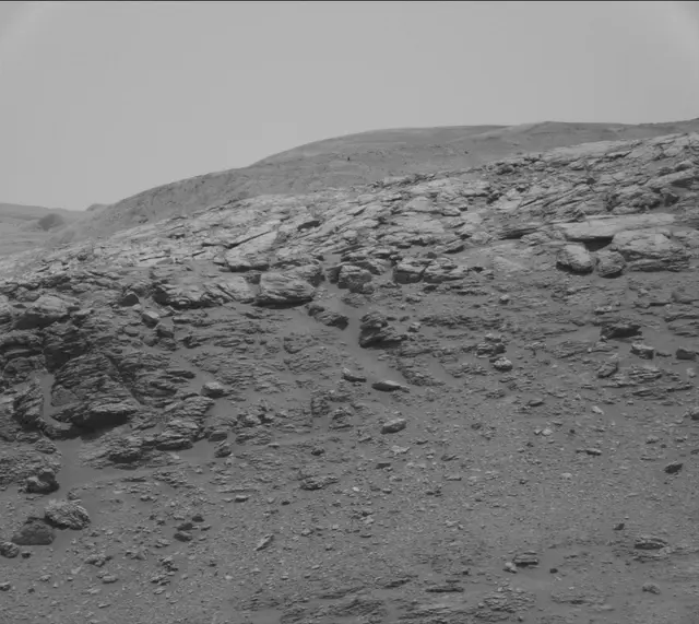 Sol 2935: Mast Camera (Mastcam)