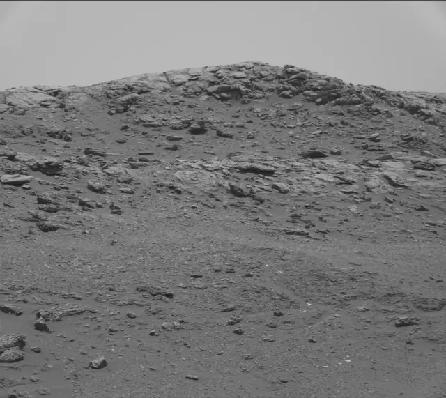 Sol 2935: Mast Camera (Mastcam)