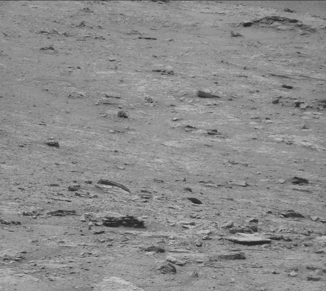 Sol 2935: Mast Camera (Mastcam)