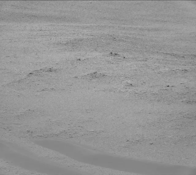 Sol 2935: Mast Camera (Mastcam)