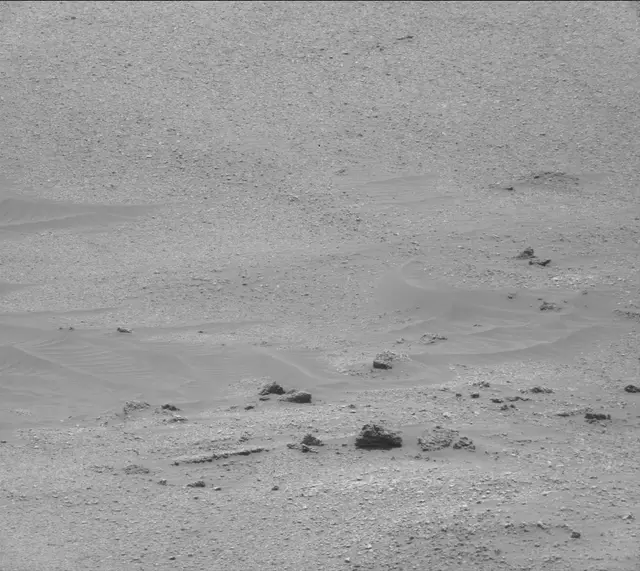 Sol 2935: Mast Camera (Mastcam)