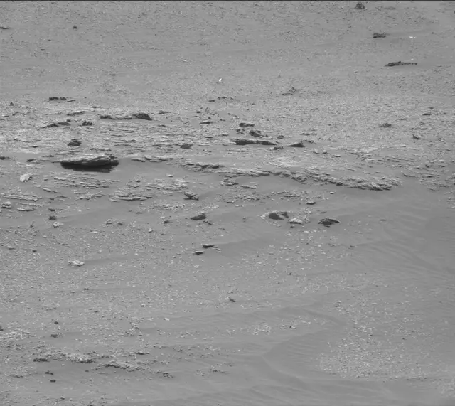 Sol 2935: Mast Camera (Mastcam)