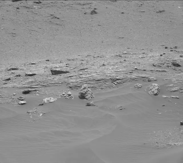 Sol 2935: Mast Camera (Mastcam)