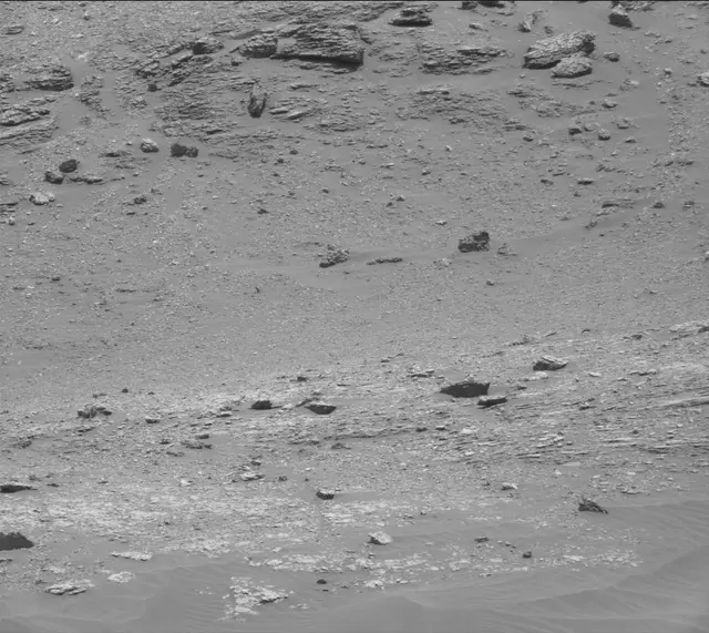 Sol 2935: Mast Camera (Mastcam)