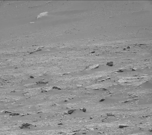 Sol 2935: Mast Camera (Mastcam)