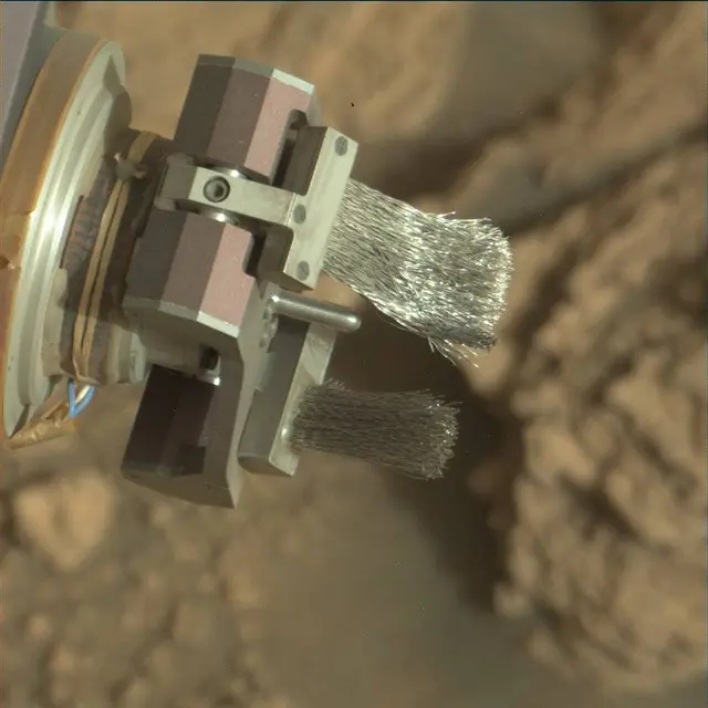 Sol 2935: Mast Camera (Mastcam)