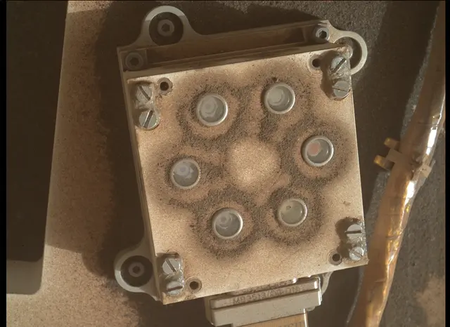 Sol 2935: Mars Hand Lens Imager (MAHLI)