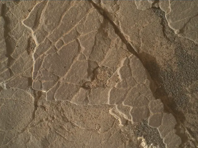 Sol 2935: Mars Hand Lens Imager (MAHLI)