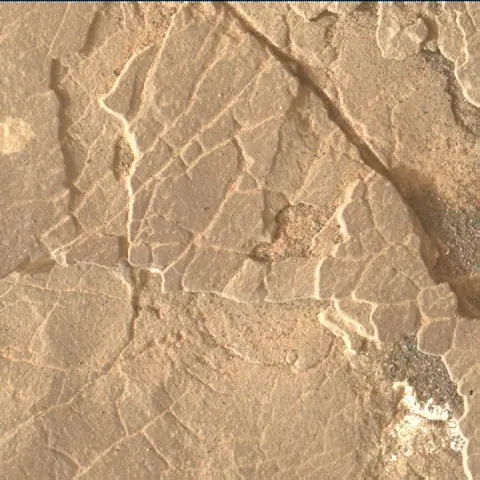 Sol 2935: Mars Hand Lens Imager (MAHLI)