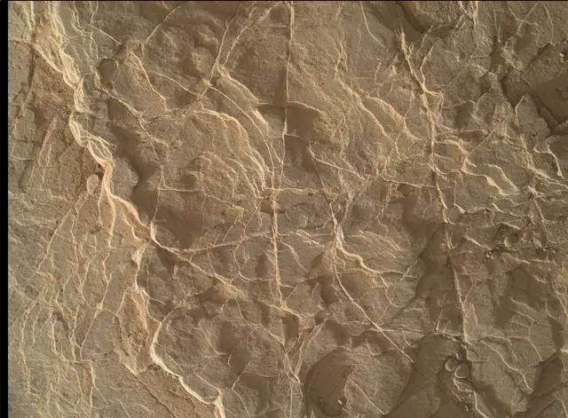 Sol 2935: Mars Hand Lens Imager (MAHLI)