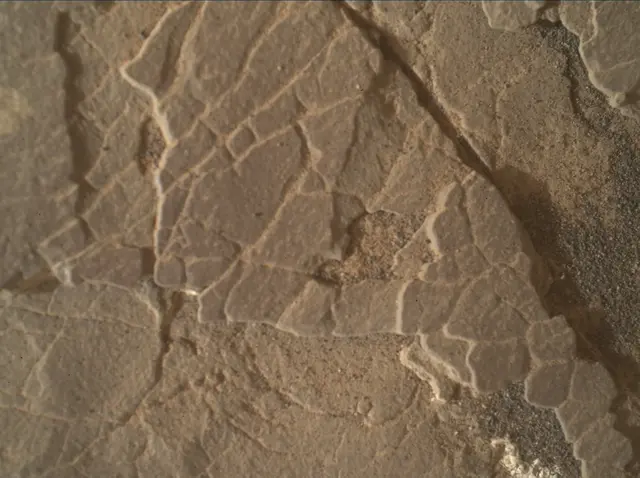 Sol 2935: Mars Hand Lens Imager (MAHLI)