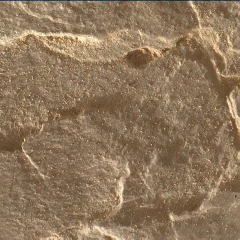 Sol 2935: Mars Hand Lens Imager (MAHLI)