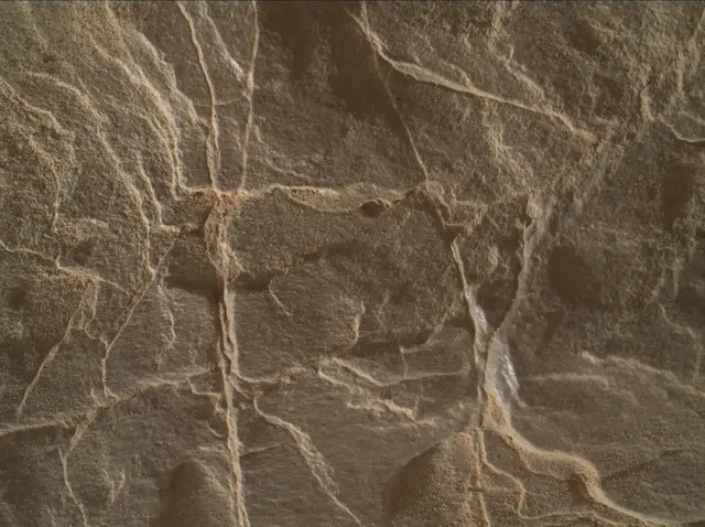 Sol 2935: Mars Hand Lens Imager (MAHLI)