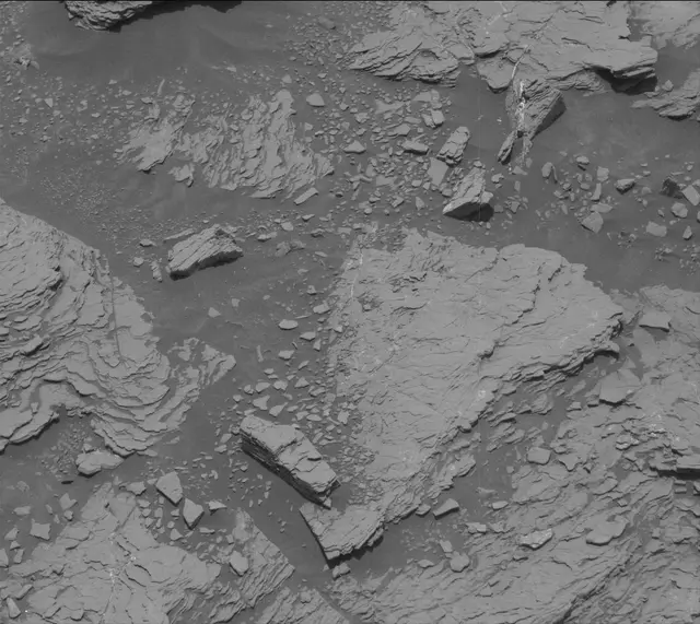 Sol 2936: Mast Camera (Mastcam)