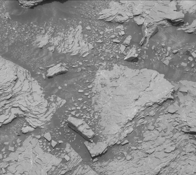 Sol 2936: Mast Camera (Mastcam)